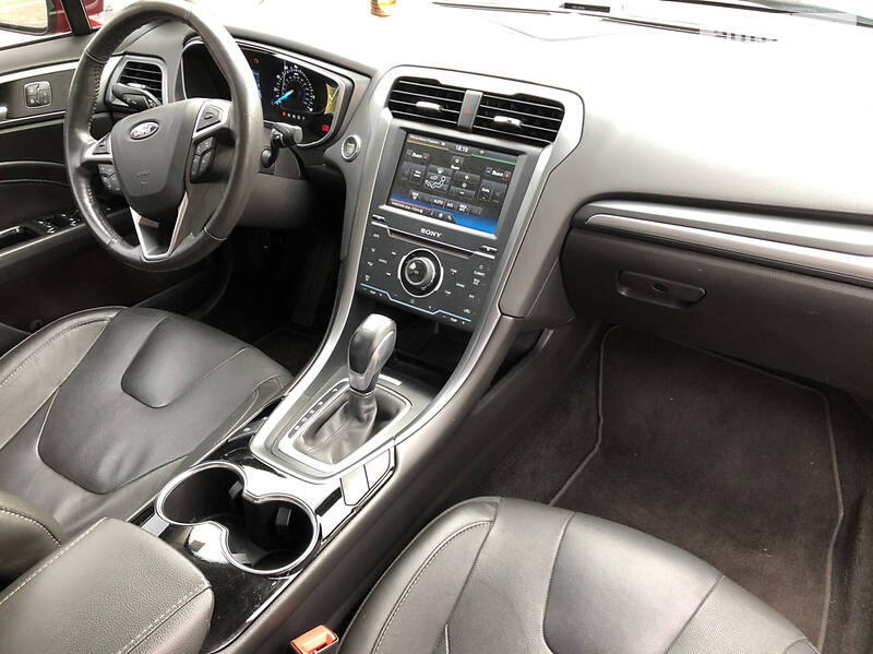Седан Ford Fusion 2014 в Киеве