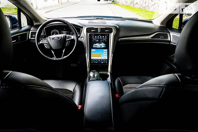 Седан Ford Fusion 2016 в Луцке
