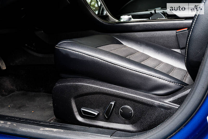 Седан Ford Fusion 2016 в Луцке