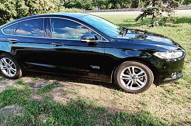 Седан Ford Fusion 2015 в Днепре