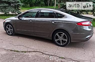 Седан Ford Fusion 2013 в Черкасах