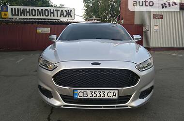 Седан Ford Fusion 2015 в Чернигове