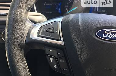 Седан Ford Fusion 2016 в Днепре