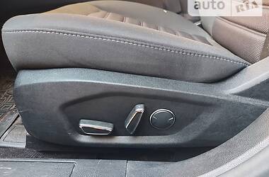 Седан Ford Fusion 2016 в 