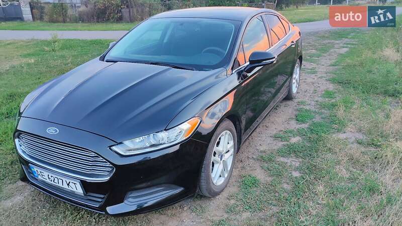 Седан Ford Fusion 2015 в Кривом Роге