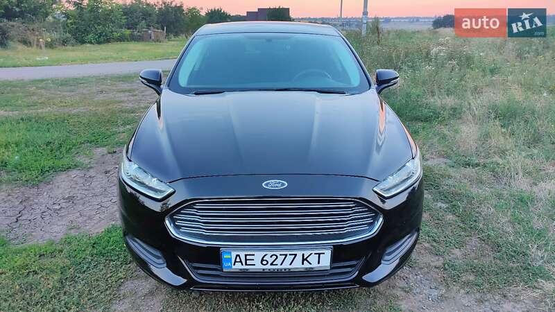 Седан Ford Fusion 2015 в Кривом Роге