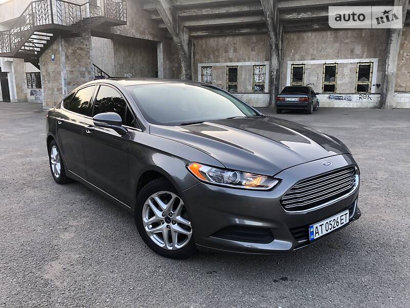 Седан Ford Fusion 2013 в Івано-Франківську