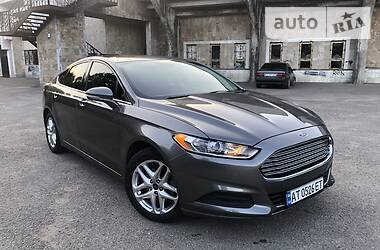 Седан Ford Fusion 2013 в Івано-Франківську