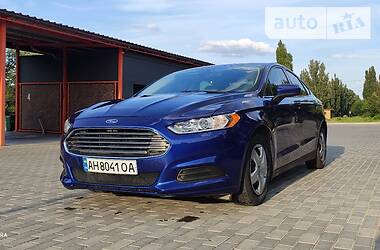 Седан Ford Fusion 2013 в Курахово