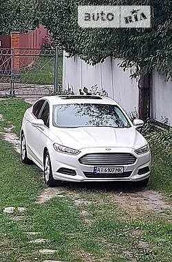 Седан Ford Fusion 2013 в 
