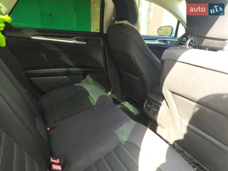 Седан Ford Fusion 2012 в Кропивницькому