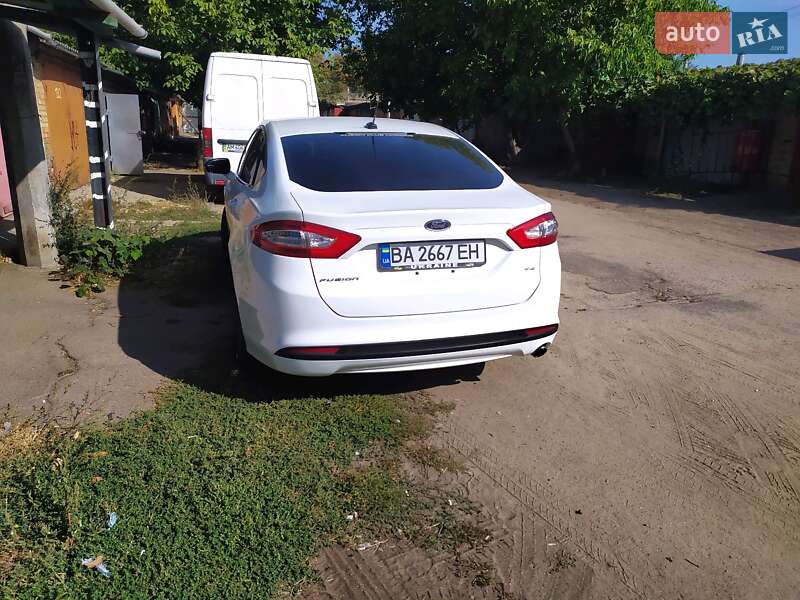 Седан Ford Fusion 2012 в Кропивницькому