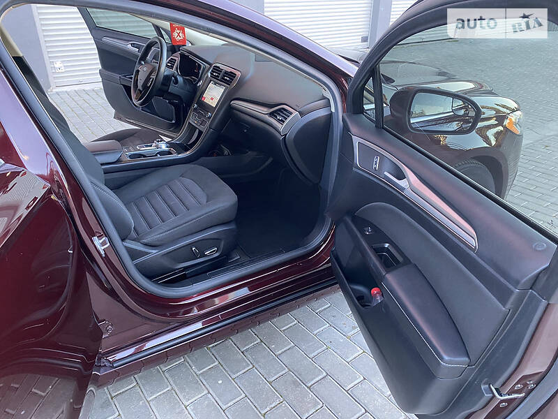 Седан Ford Fusion 2017 в Хмельницком