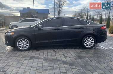 Седан Ford Fusion 2013 в Самборе