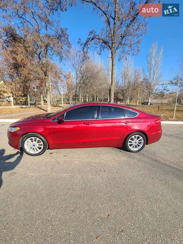 Седан Ford Fusion 2019 в Запорожье