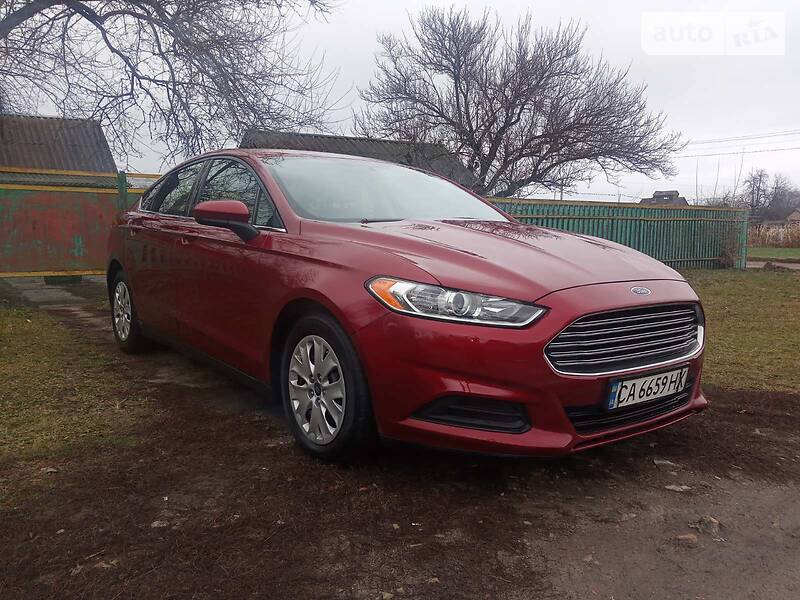 Седан Ford Fusion 2013 в Черкассах
