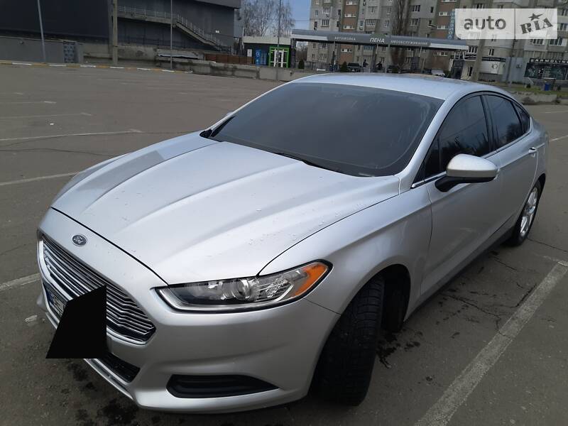 Седан Ford Fusion 2013 в Миколаєві