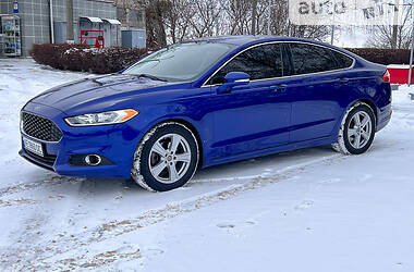 Седан Ford Fusion 2014 в Днепре