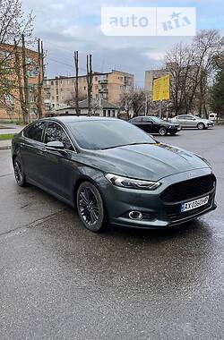 Седан Ford Fusion 2014 в Черкассах