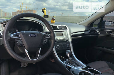 Седан Ford Fusion 2013 в Вінниці