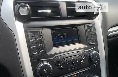 Седан Ford Fusion 2012 в 
