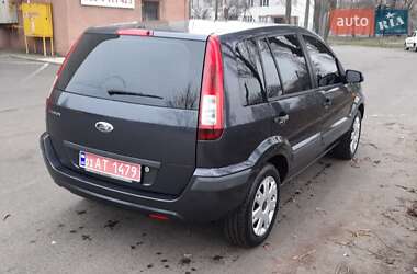 Хетчбек Ford Fusion 2008 в Валках