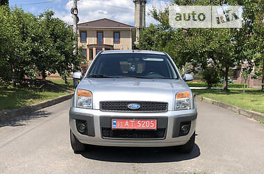 Хэтчбек Ford Fusion 2009 в Ровно