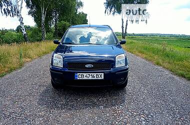Универсал Ford Fusion 2003 в Мене