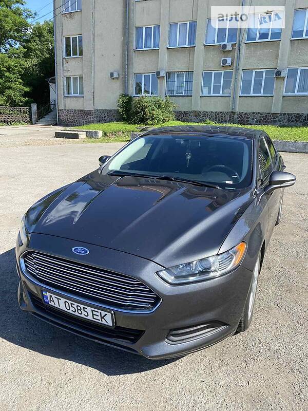 Седан Ford Fusion 2014 в Ивано-Франковске