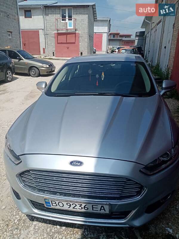 Седан Ford Fusion 2017 в Тернополе