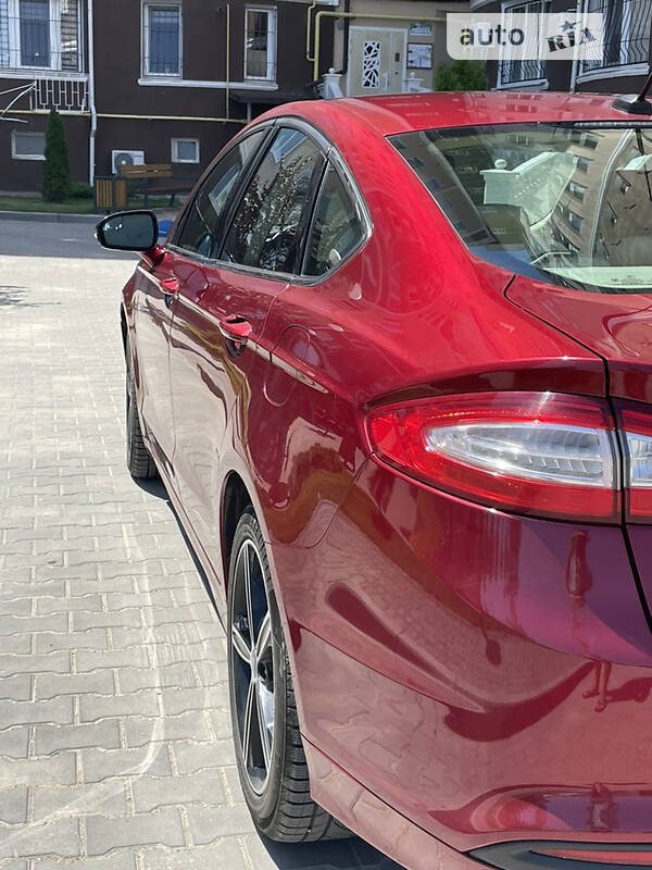 Седан Ford Fusion 2013 в Южном фото 7 Седан Ford Fusion 2013 в Южном