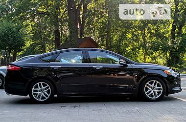 Седан Ford Fusion 2014 в Дрогобыче