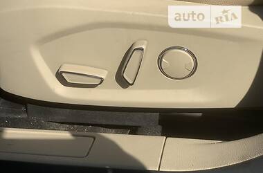 Седан Ford Fusion 2014 в 