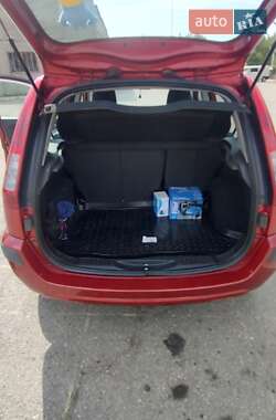 Хэтчбек Ford Fusion 2008 в Березанке