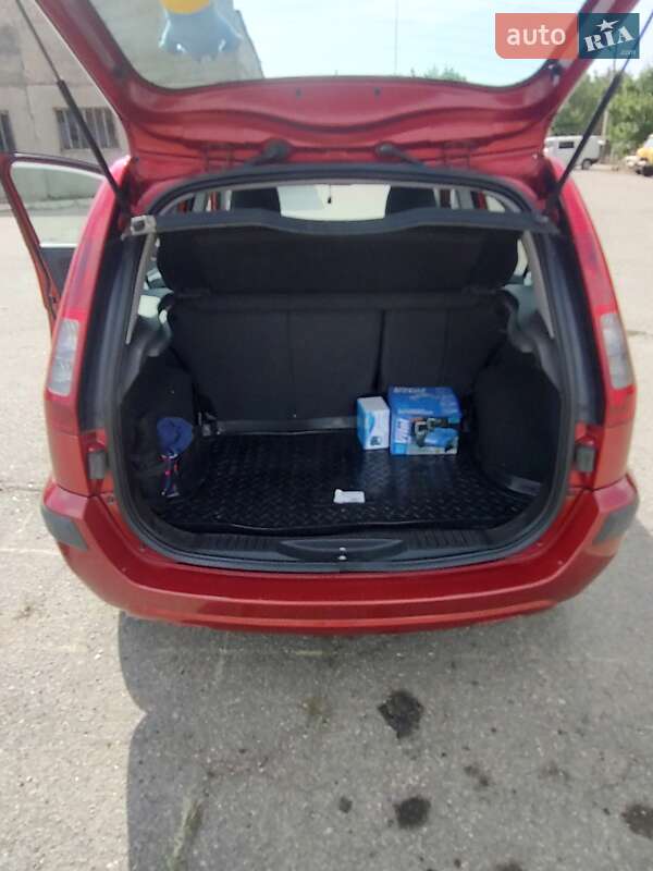 Хетчбек Ford Fusion 2008 в Березанці