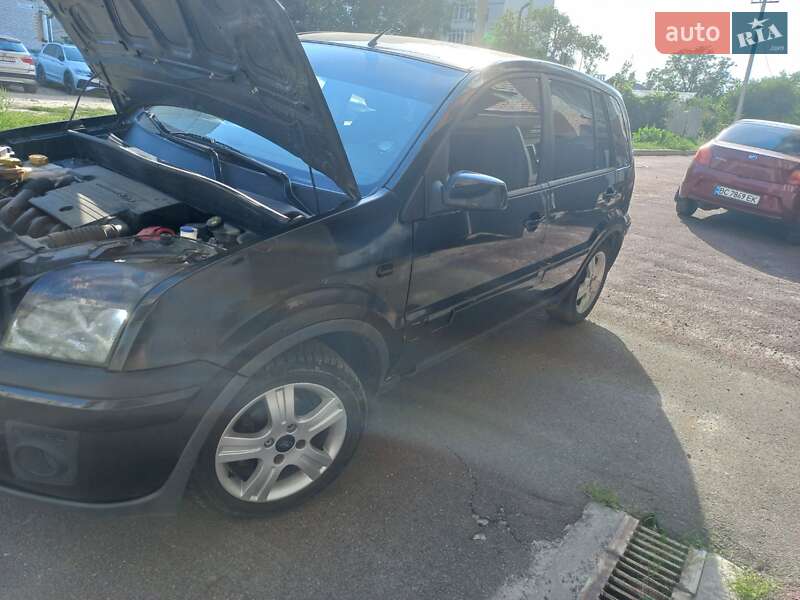Хетчбек Ford Fusion 2008 в Львові
