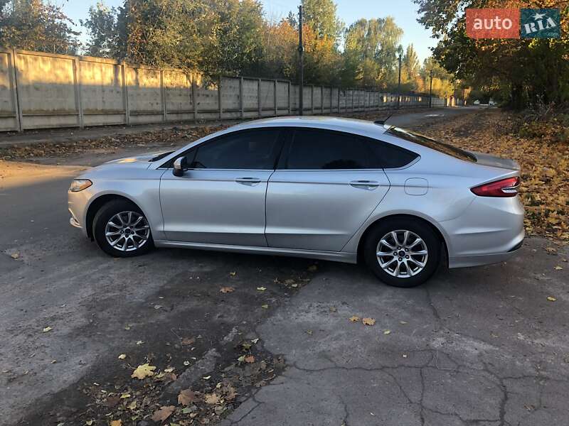 Седан Ford Fusion 2016 в Чернигове