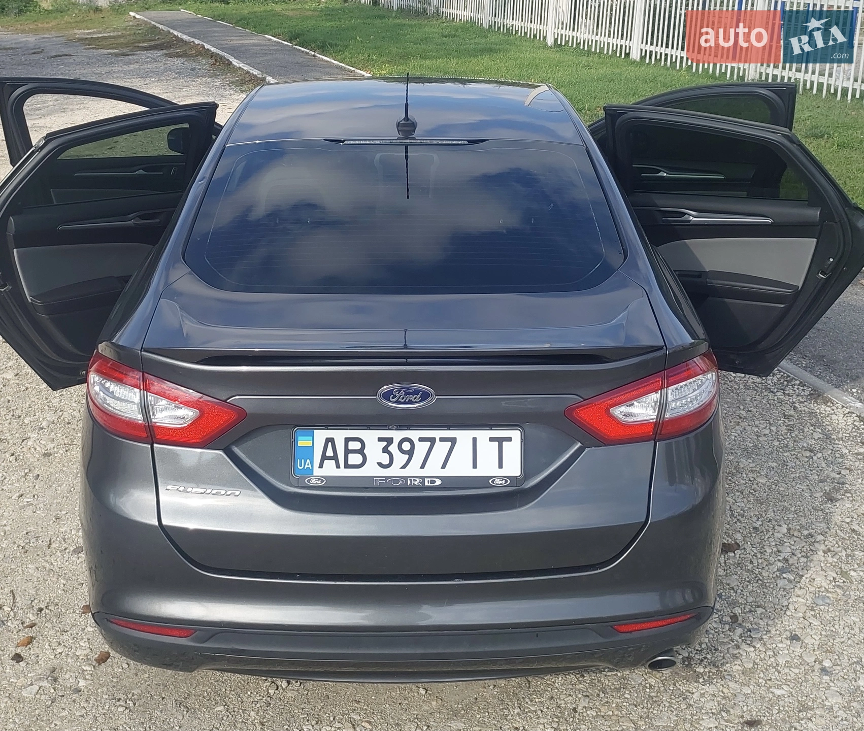 2016 Ford Fusion - мініатюра 5