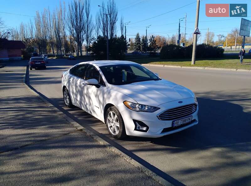 Ford Fusion 2019