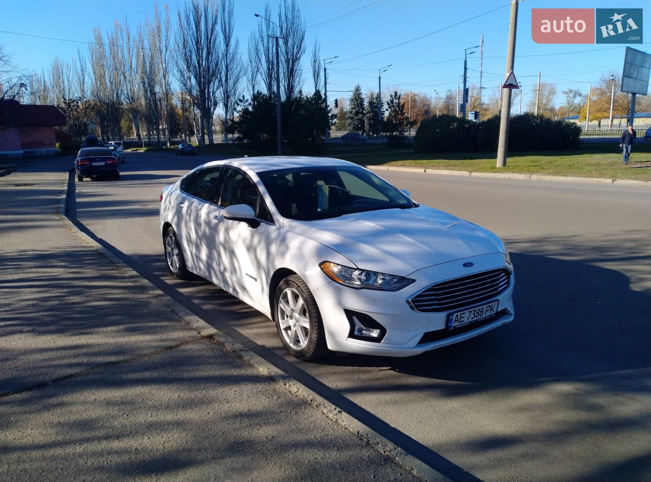 2020 Ford Fusion - мініатюра 27