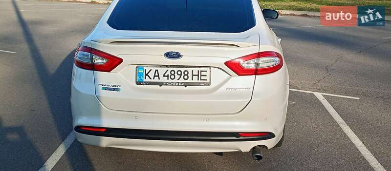 Седан Ford Fusion 2013 в Киеве
