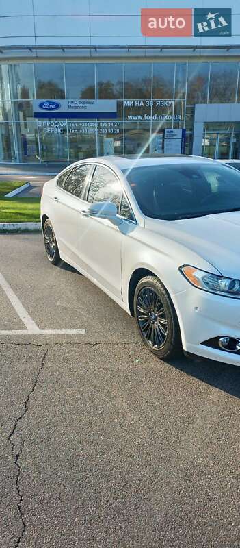 Седан Ford Fusion 2013 в Киеве