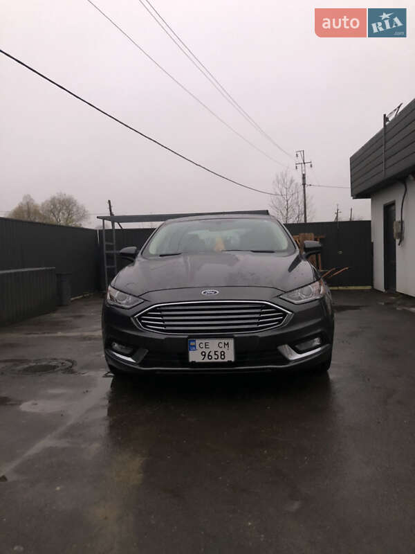 Седан Ford Fusion 2018 в Вижнице