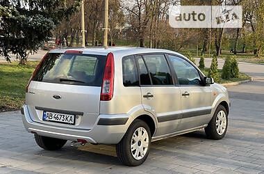 Хэтчбек Ford Fusion 2007 в 