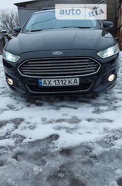 Седан Ford Fusion 2015 в Харкові