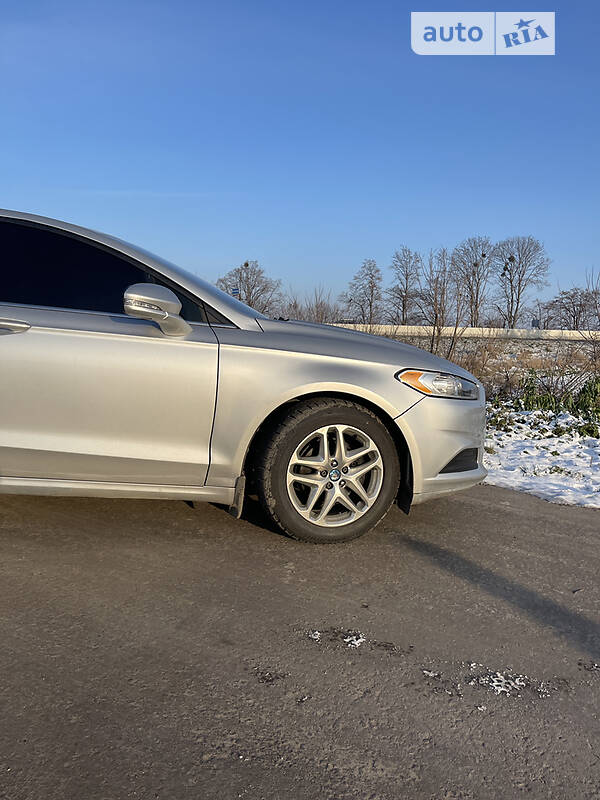 Седан Ford Fusion 2013 в Белой Церкви