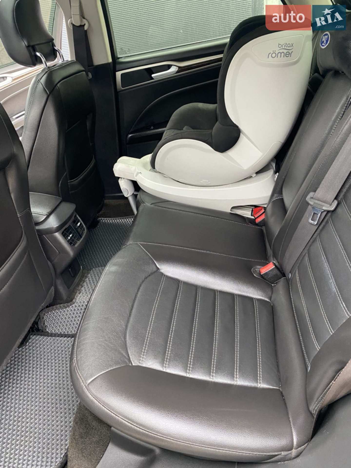 2013 Ford Fusion - мініатюра 38