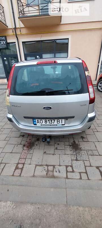 Хэтчбек Ford Fusion 2007 в 