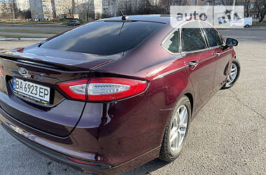 Седан Ford Fusion 2013 в Кропивницком