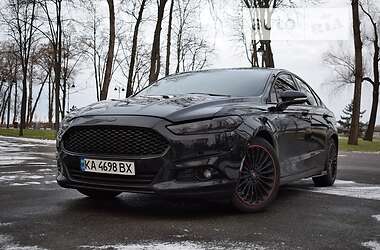 Седан Ford Fusion 2016 в 